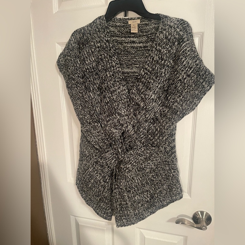 Ann Taylor Black and White Knit Cardigan